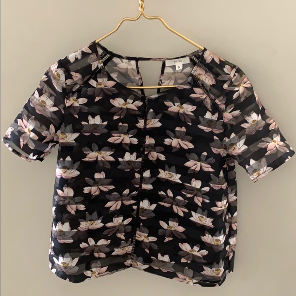 Mesh floral top